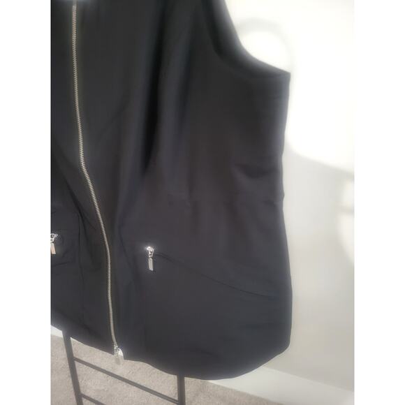 Chico's Zenergy NWT Size 3 Large/XL Black Long Travel Vest MSRP $109 - Picture 8 of 12